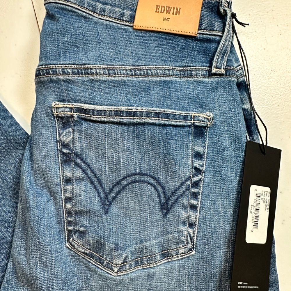 NWT EDWIN Women’s Elin Crop Straight Leg Jeans - Size 24 - Picture 9 of 9